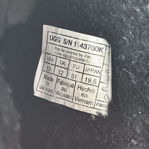 UGG Classic Mini Platform Black Little Girl Size 13 - Picture 7 of 9